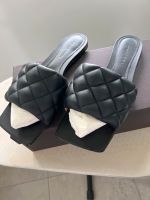 Bottega Veneta Flache Padded Sandalen Größe 39,5 schwarz Bayern - Regensburg Vorschau