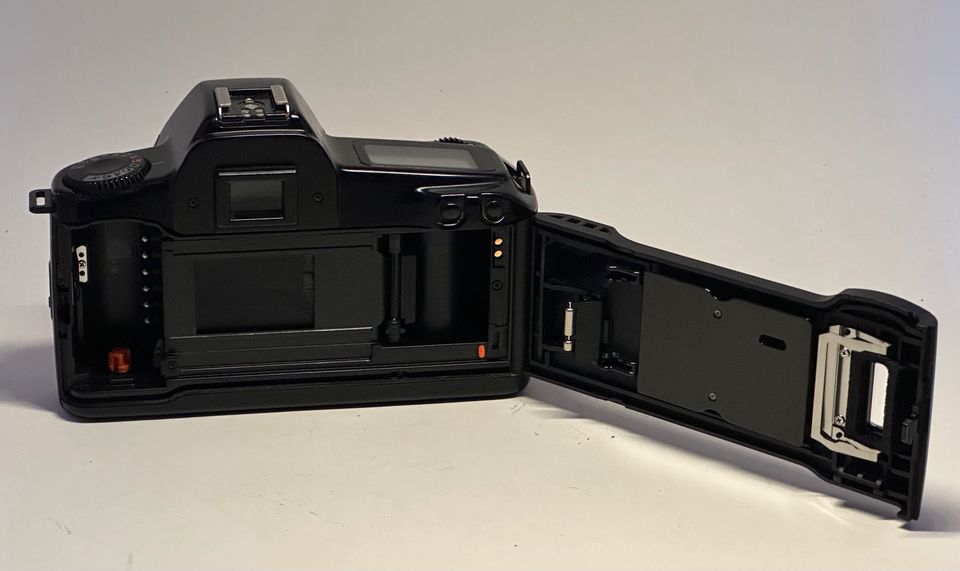 Canon EOS 1000 Analogkamera -getestet ✅#R-10 in Bonn