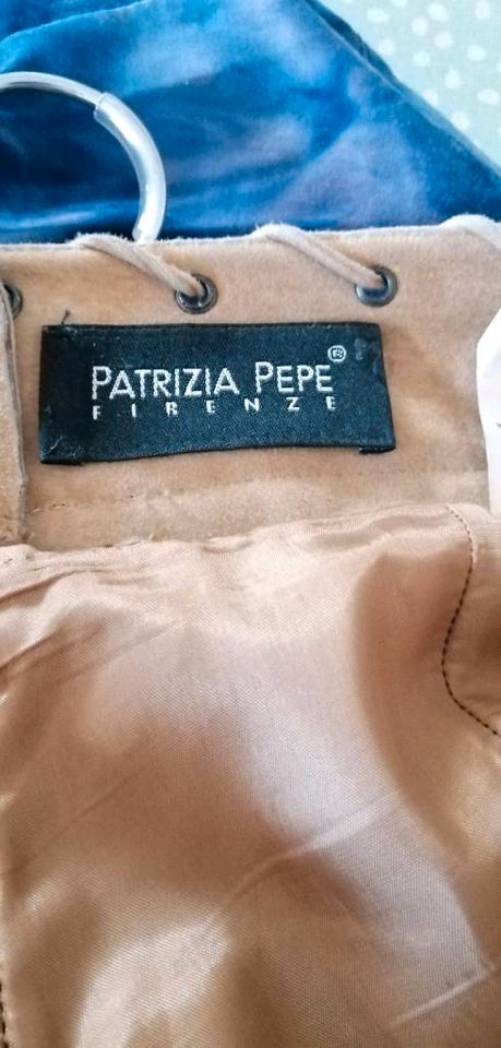 Lederhose Patrizia Pepe in Traunstein