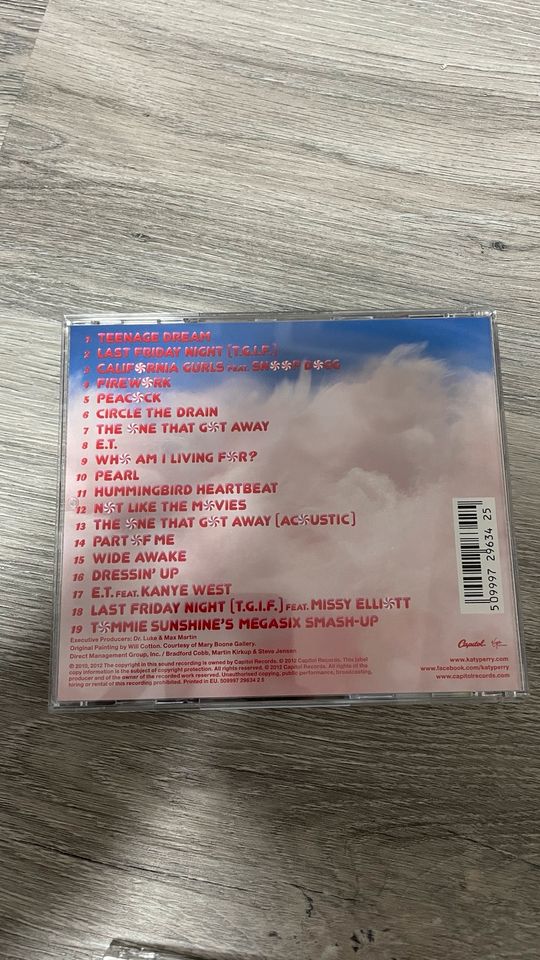 Katy Perry Teenage Dream complete confection CD in Schnabelwaid