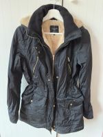 Zara Winterjacke schwarz XS Trafaluc outerwear *Top Zustand* Köln - Bayenthal Vorschau