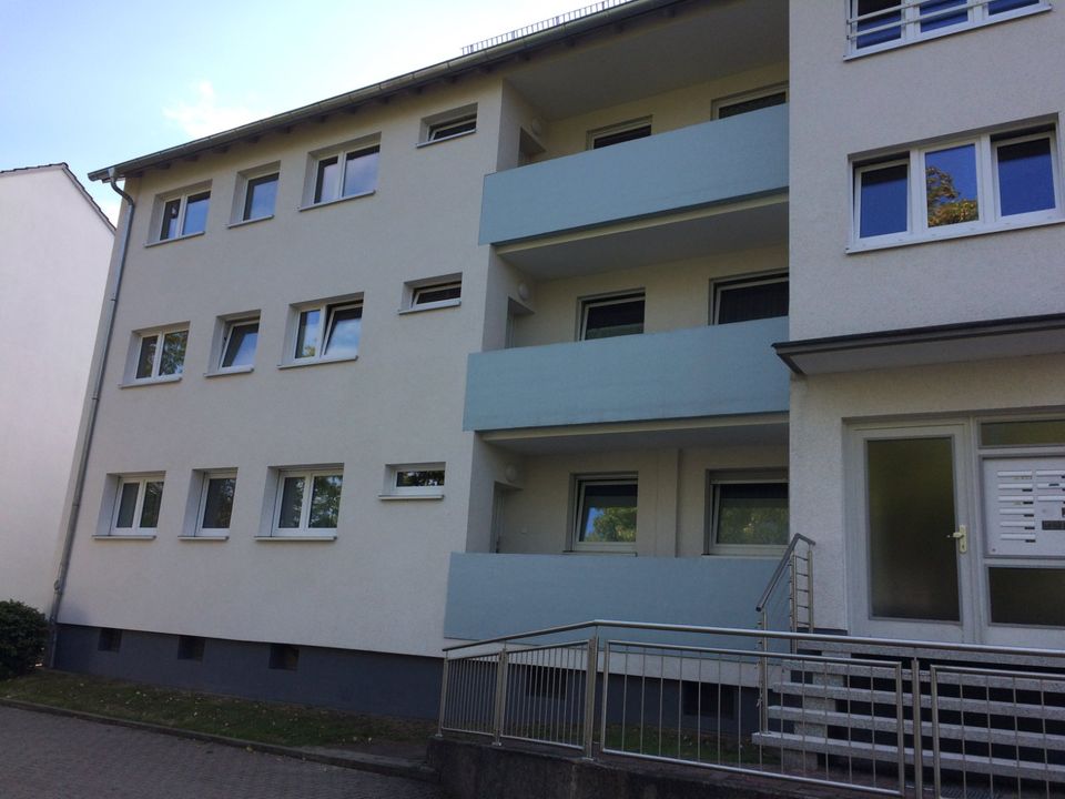 (Möblierte) 3­-Zi­-Wohnung inkl. EBK in KS-Wilhelmshöhe in Kassel