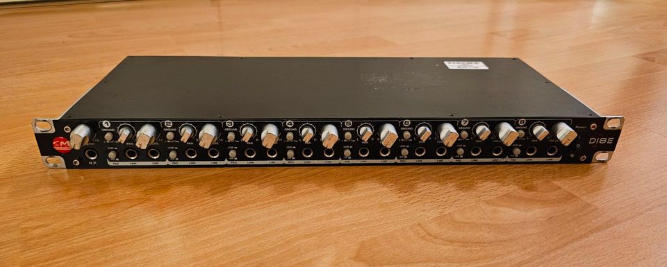 SM Pro Audio DI8E aktive DI Box Stereo Mixer Klinke XLR 1 HE in Neuhaus