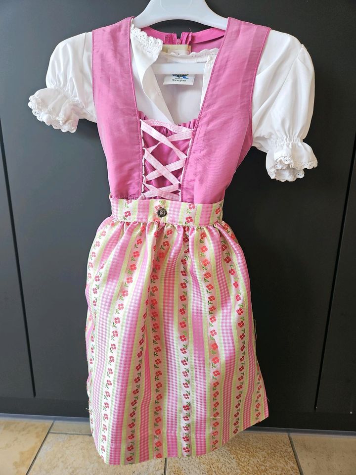 Kinder Dirndl in Essenbach