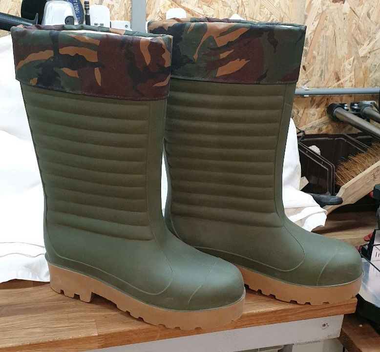 Angel Gummistiefel Gr,43 mit herausnehmbar Dicken warmen Strumpf in  Schleswig-Holstein - Glinde | eBay Kleinanzeigen ist jetzt Kleinanzeigen