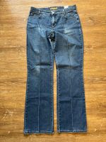 Bootcut Jeans mit abgesetztem Streifen / Y2K Hessen - Bad Arolsen Vorschau