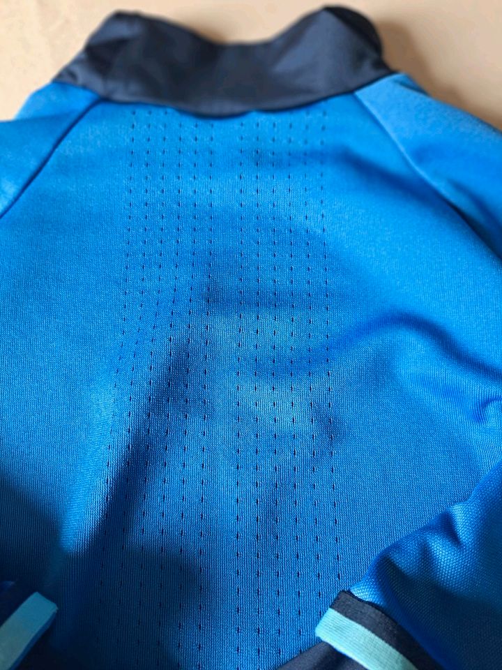 Adidas langärmeliges Sportshirt Gr.158 in Mengkofen