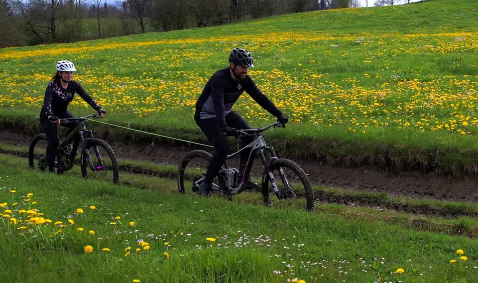 Foto: Pullme, das neue Fahrrad-Abschleppseil aus Kempt…