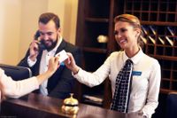 Front Office Agent für ein modernes Hotel in Bielefeld (m/w/d) Bielefeld - Bielefeld (Innenstadt) Vorschau