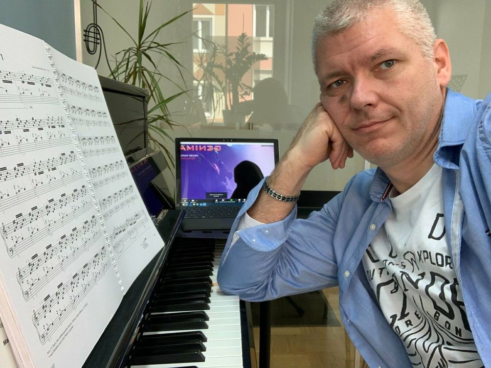 Musikunterricht Online, an allen Instrumenten, für jedes Alter in München