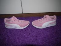 Puma Schuhe Turnschuhe Sportschuhe Sneakers Gr.31 2xgetragen Niedersachsen - Wolfenbüttel Vorschau