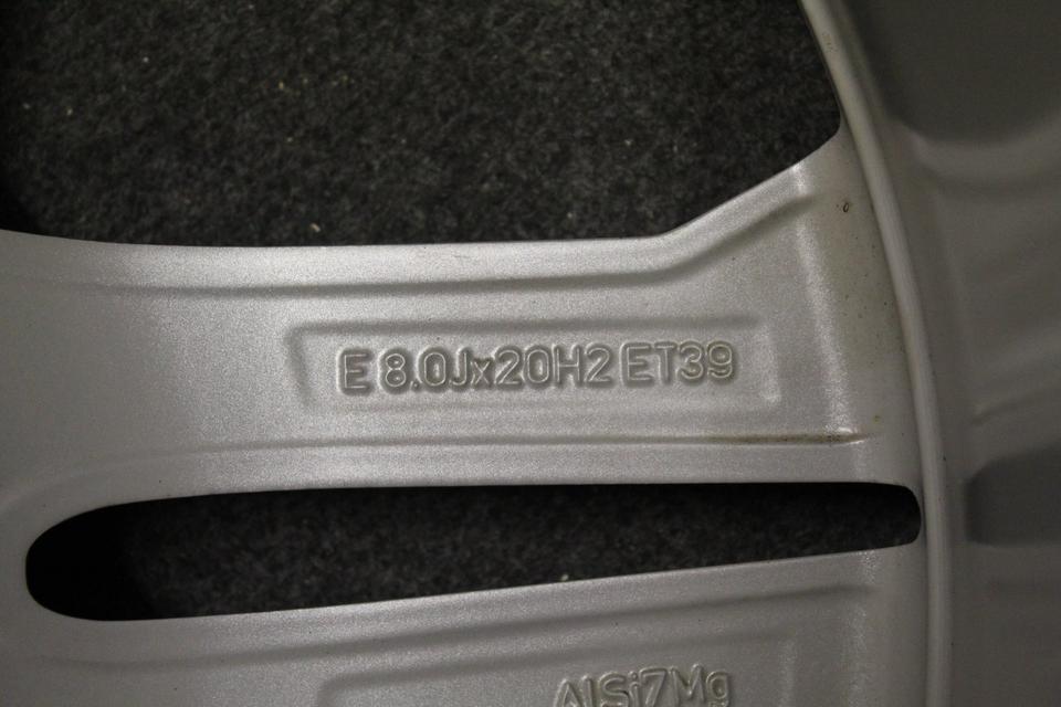 Original Audi Q5 SQ5 FY Alufelgen 8 x 20 Zoll ET 39 LK 5 x 112 in Brackenheim
