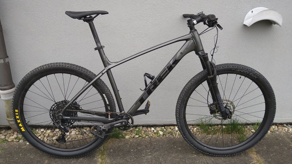 MTB Fahrrad Trek Xcaliber 8 XL in Gechingen