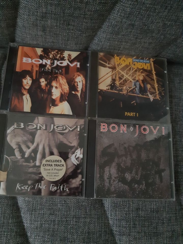 Bon Jovi Sammlung 7 CD`s + 2 Maxi CD`s  Keep The Faith These Days in Berlin
