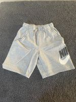 Nike Shorts Jungen Gr 147-158 Nordrhein-Westfalen - Paderborn Vorschau