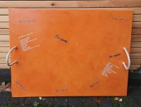 Picknick-Holztablett orange mit Kordelgriffen Düsseldorf - Gerresheim Vorschau