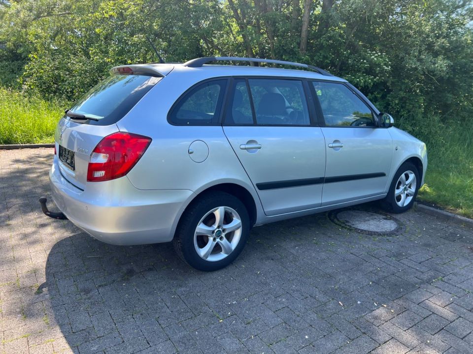 Skoda Fabia Combi Ambition**EURO**5**KLIMA** in Aachen