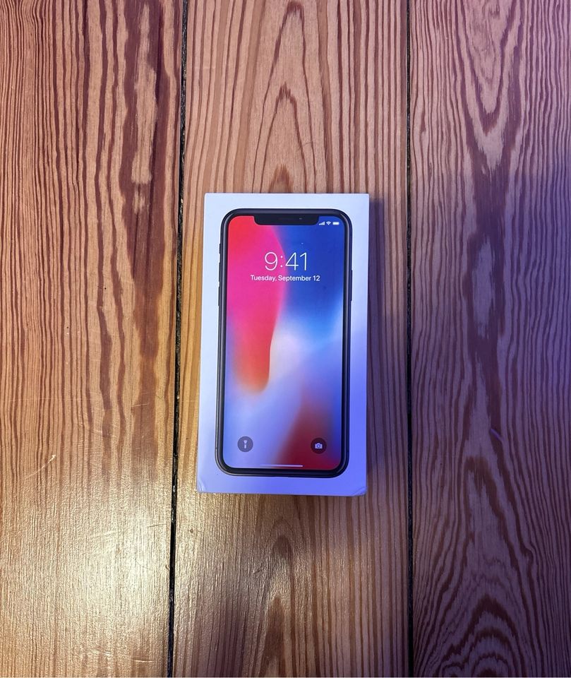 iPhone X Space Grey 64 GB in Hamburg