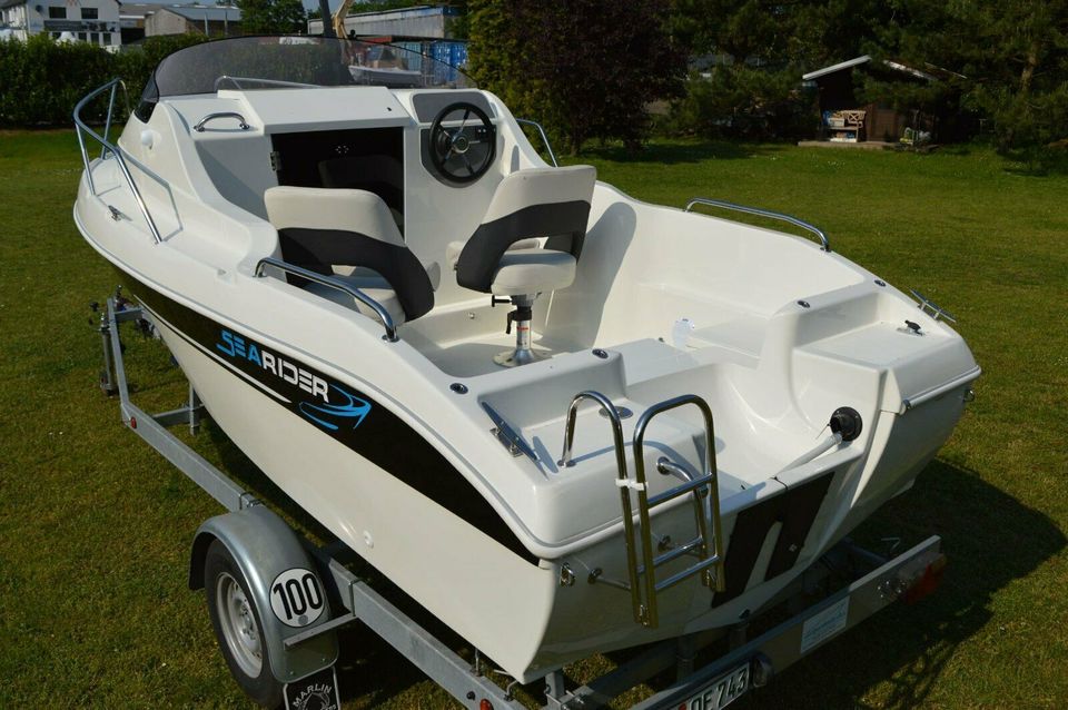 Motorboot SeaRider 530 Cabin Boot Kajütboot neu in Neuruppin