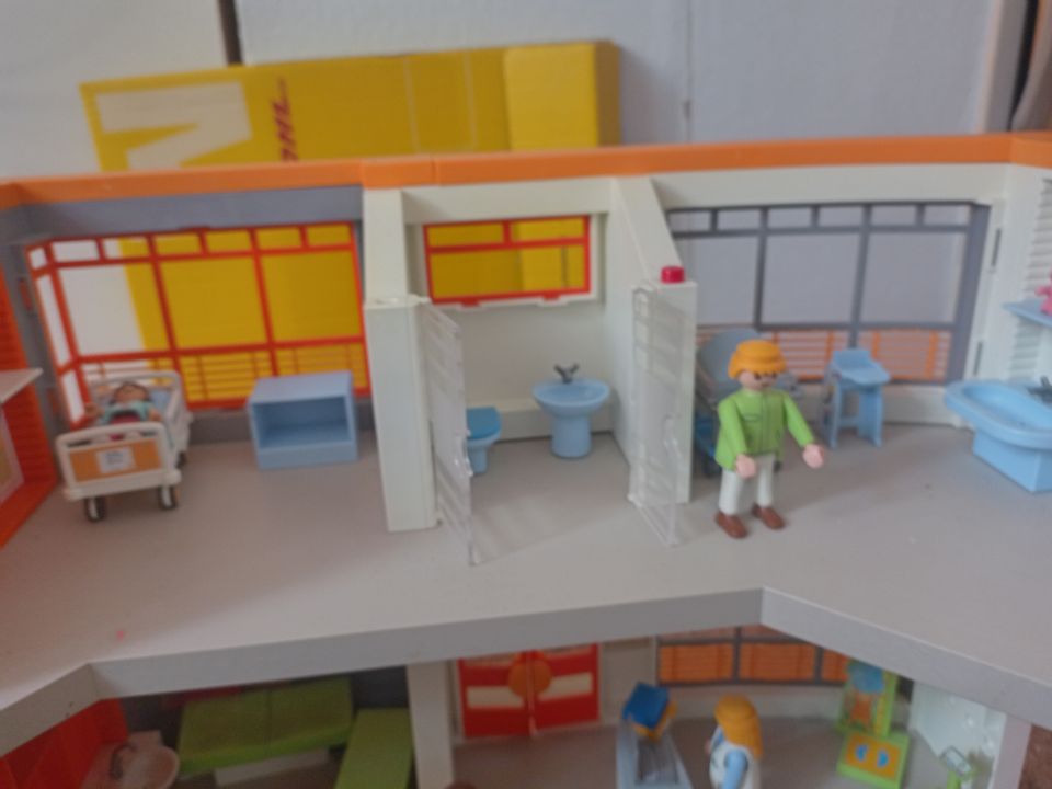Playmobil Kinder Krankenhaus in Düsseldorf