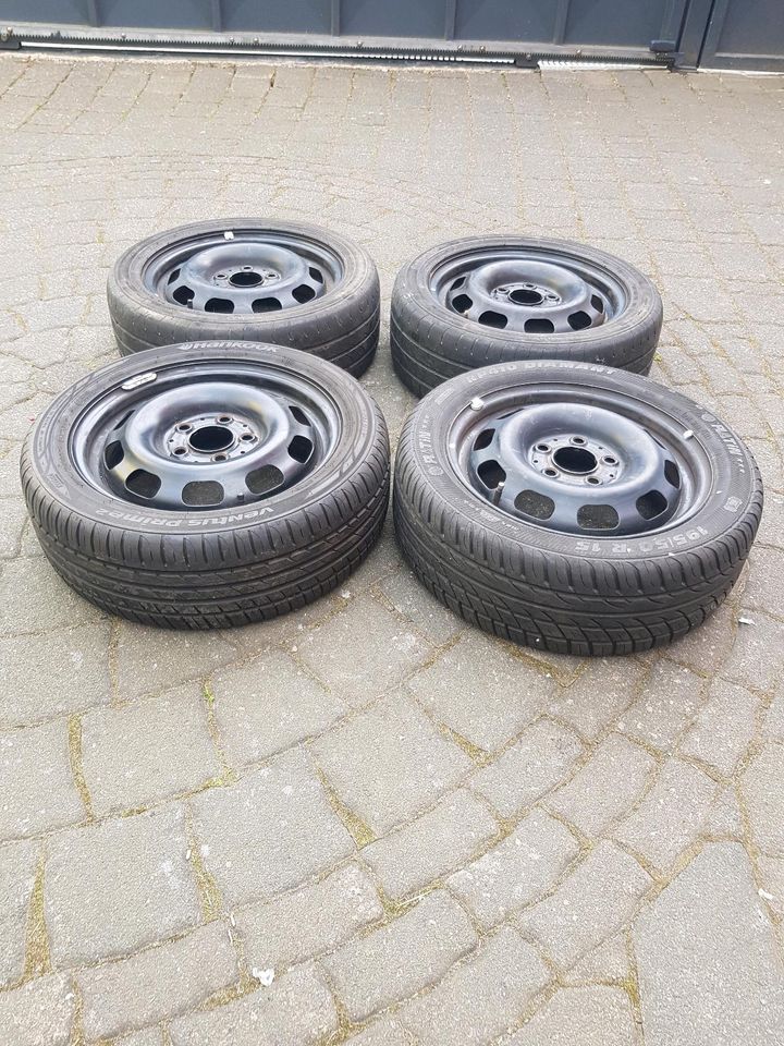 4xFelgen 51/2x15H2 mit 195/50R15 in Taunusstein