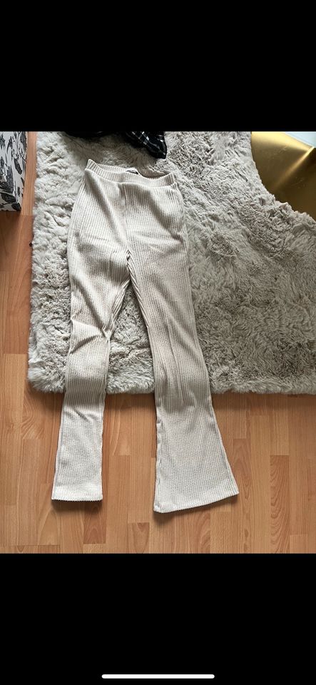 Zara Cordhose 36 in Saarbrücken