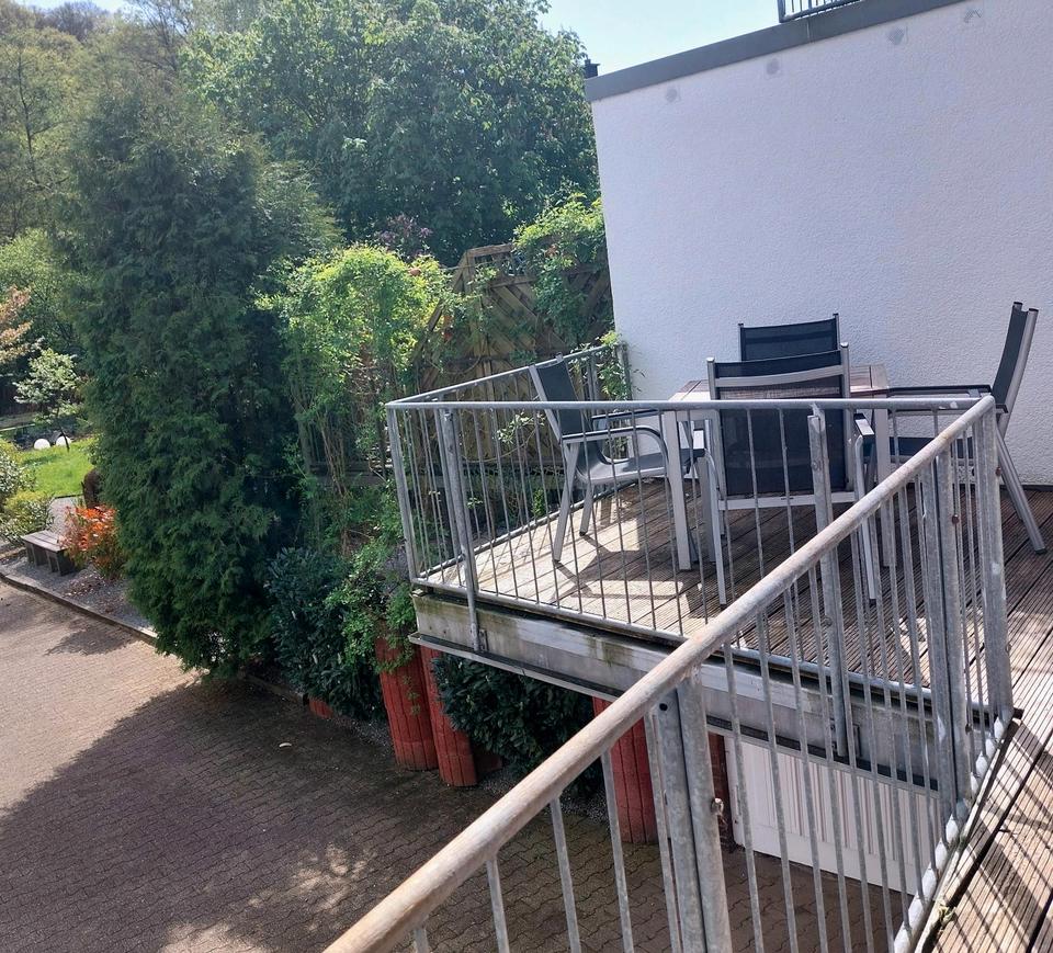 GUESTHOUSE ☆ 100 m² Ferienwohnung Ennepetal im Heilenbecker Tal in Ennepetal