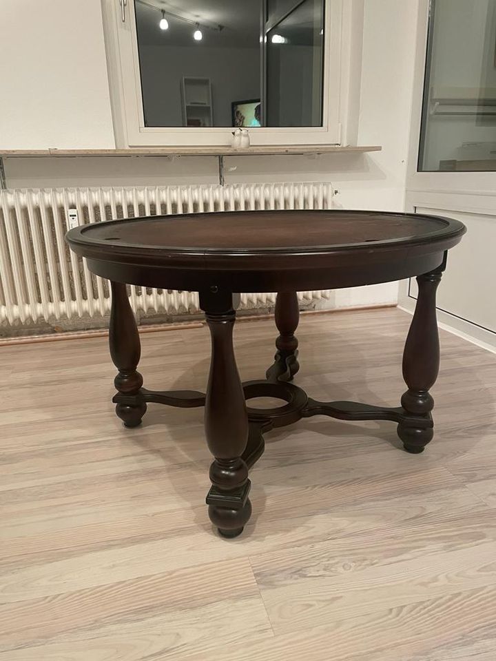 Runder Tisch mit Marmorplatte in Remscheid