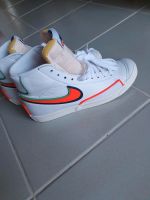 Nike Blazer Mid 77 Infinite White Bright Crimson Blue Void 41 Rheinland-Pfalz - Bruchmühlbach-Miesau Vorschau