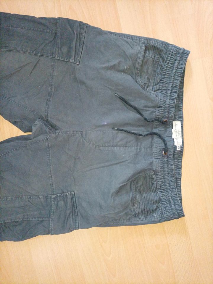 Herren Hose Gr.L H&M in Breidenbach (bei Biedenkopf)