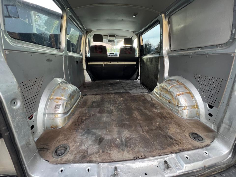 Volkswagen T5 Transporter 2.5 TDI Automatik grüne Plakette in Faulbach