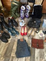 Großes Flohmarktpaket Schuhe, Stiefel, Boots, Adidas, Birkenstock Hamburg-Mitte - Hamburg Hamm Vorschau