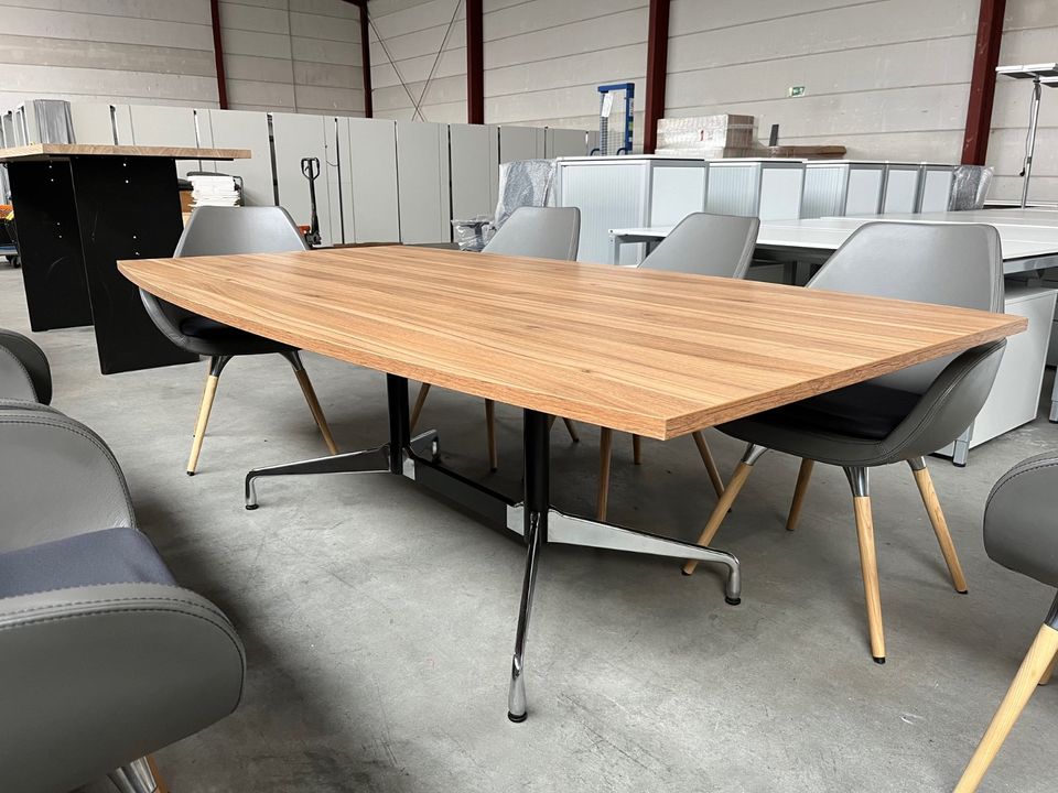 Vitra Segmented Table 220cm in Wehretal