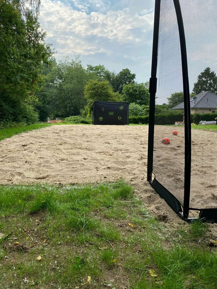 LUXUS Ferienhaus am See riesiger Garten, Boot, Hunde, 8 Personen in Nortorf