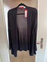 Neue, Dunkelblaue s.Oliver Strickjacke Nordrhein-Westfalen - Netphen Vorschau