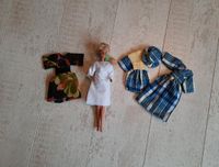 Barbie Puppen Kleider Kleidung Set Einzelstücke/ ohne Puppe Nordwestmecklenburg - Landkreis - Zickhusen Vorschau