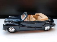 BMW 502 (1955) MODELLAUTO MAISTO 1:18, dunkelblau, unbespielt Bayern - Forchheim Vorschau