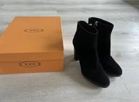 Tod's Stiefeletten schwarz Gr. 38 Schleswig-Holstein - Glücksburg Vorschau