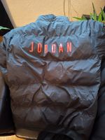 Biete hier eine Jacke an , mit dem Schriftzug „Jordan „ Niedersachsen - Obernkirchen Vorschau