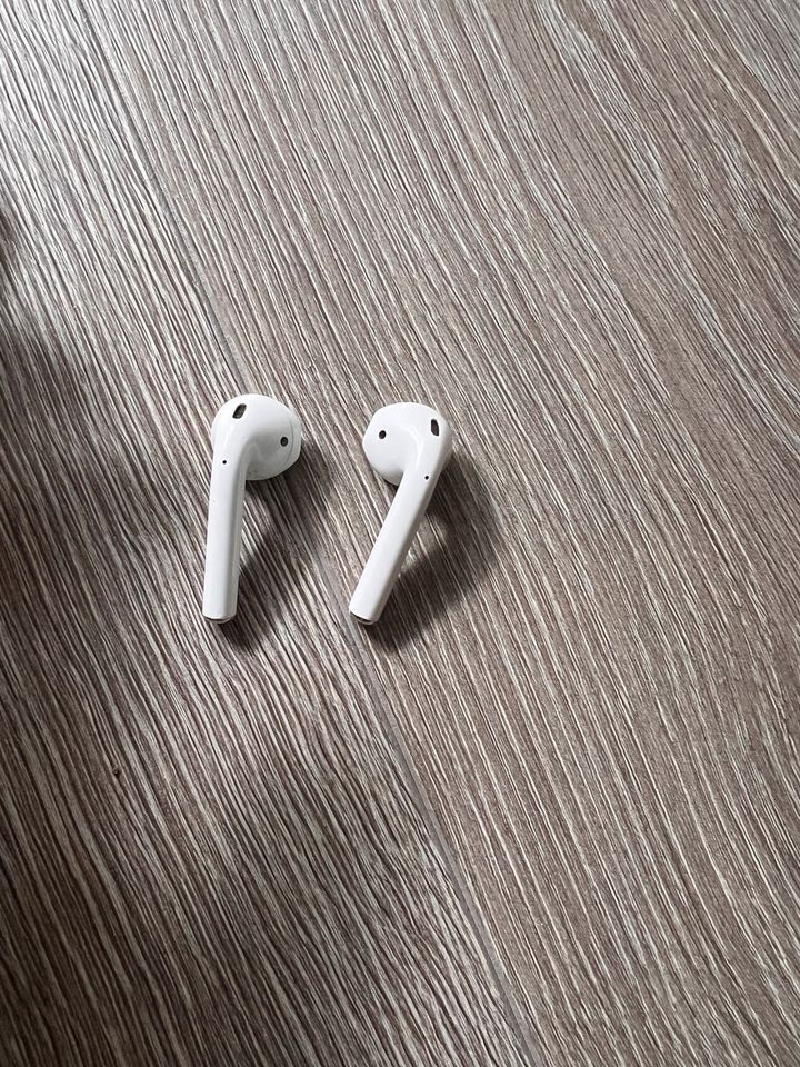 AirPods 2 Generation in Friedberg (Hessen)