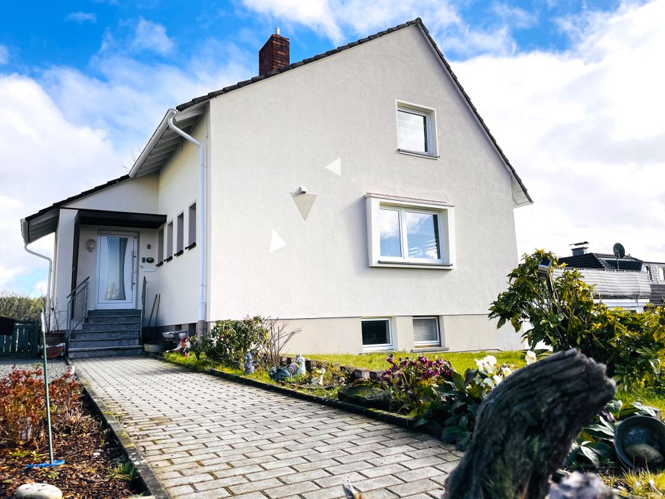 ***RESERVIERT***EIFEL *** SONNENUNTERGANG im PostkartenSTYLE * gratis dazu ** Einfamilienhaus in Manderscheid *** 3 Wohnungen *** Mehrgenerationen *** Homeoffice *** Nahe A1 *** Natur *** Ruhe*** in Manderscheid (Bernkastel-Wittlich)