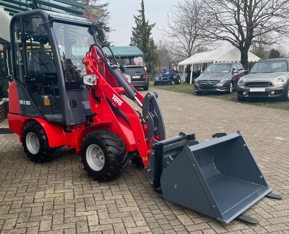 Toyo Hoflader 826 III Kabine / Kubota Engine / LED / RFK / in Bad Zwischenahn