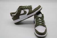 Nike Dunk Low Olive Green Herren Schuhe 42,5 Jordan Yeezy Neu Berlin - Reinickendorf Vorschau