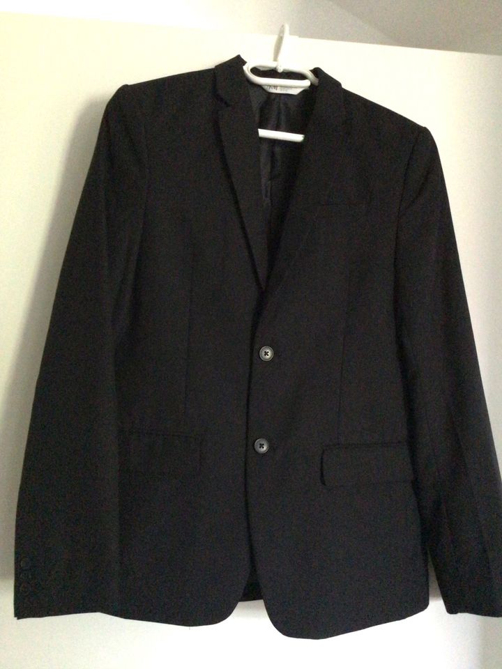 Jacket schwarz H&M in Burgwedel