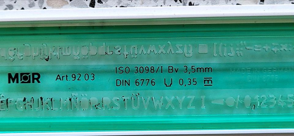 Schriftschablone ISO 3098 Bv 3,5mm DIN 6776, TS 90008 in Kitzingen