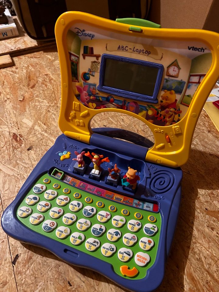 Winnie Pooh ABC Laptop in Mering