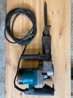 Makita Stemmhammer Meisselhammer HM 1200 mit 6 Meißeln Nordrhein-Westfalen - Eschweiler Vorschau