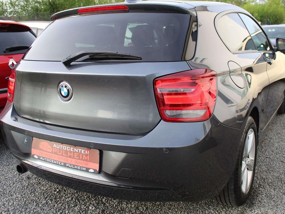 BMW 116 116i Sport Line LED Klima Stzhg in Pulheim