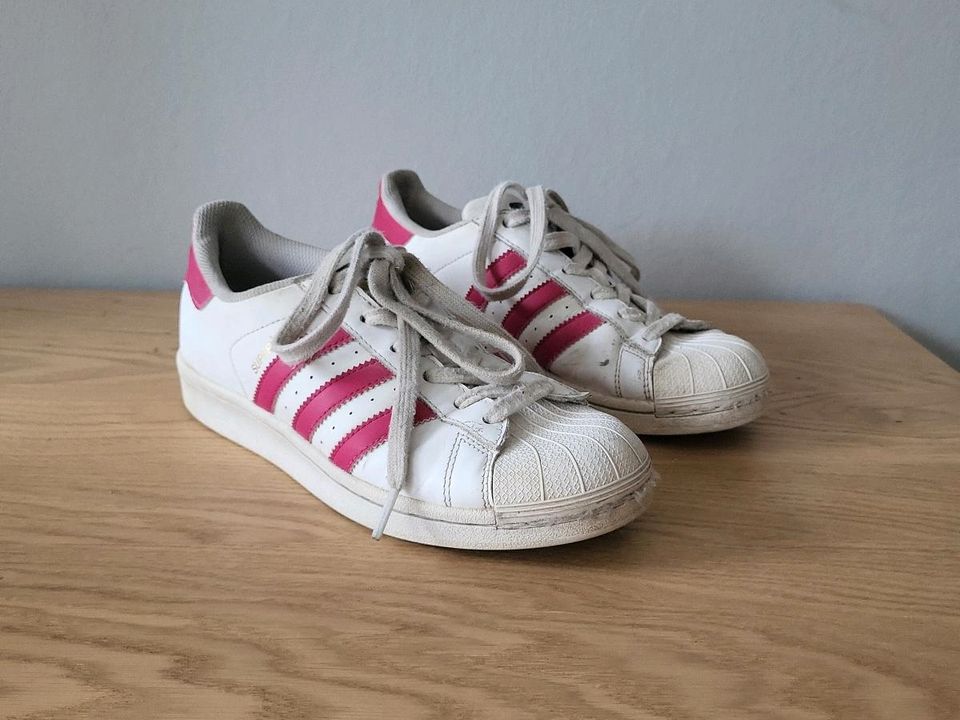Adidas Sneaker Schuhe Superstar weiß rosa pink Gr.37,5 in Hilden