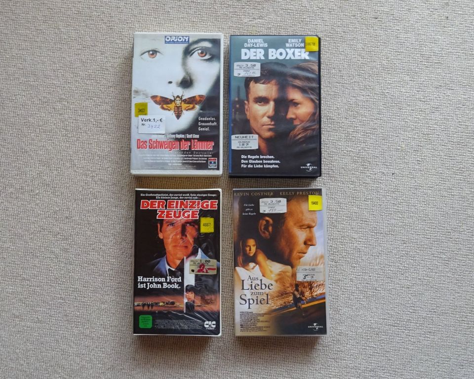 45 VHS-Video-Kassetten mit bekannten Filmen in Reutlingen